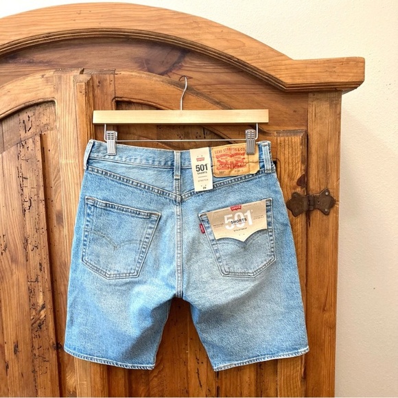 Levi's 501 Shorts Light Wash Stretch - Picture 1 of 11